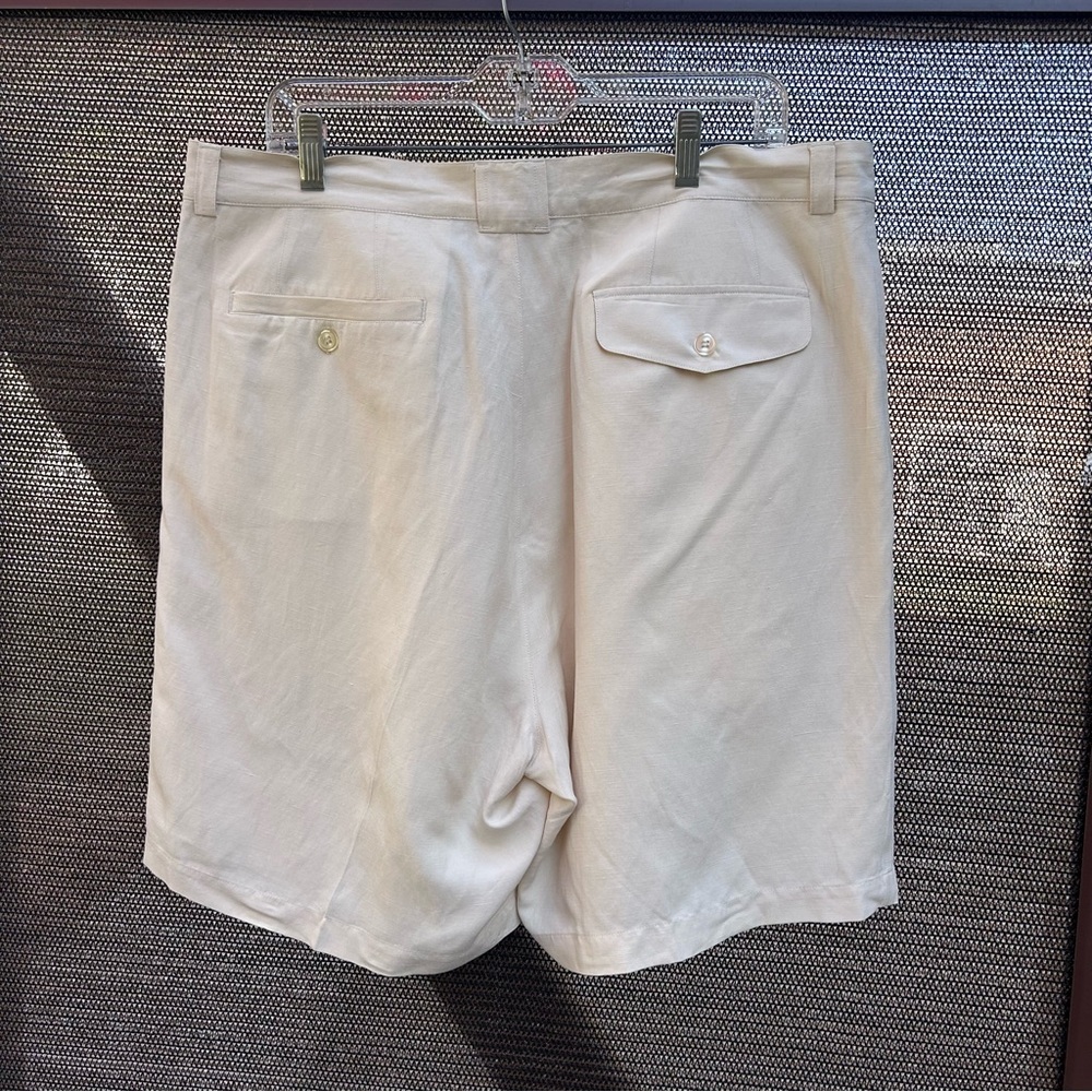 THE COLLECTION Silk Linen Blend Men's Ivory Pleated Shorts Lightweight Size 38 - Picture 3 of 9